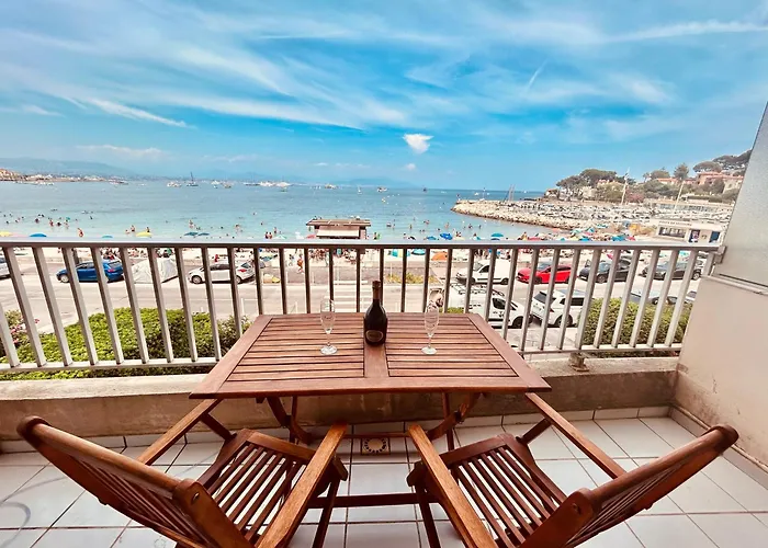 Seaside Serenity - Antibes - Beachfront Apartment -