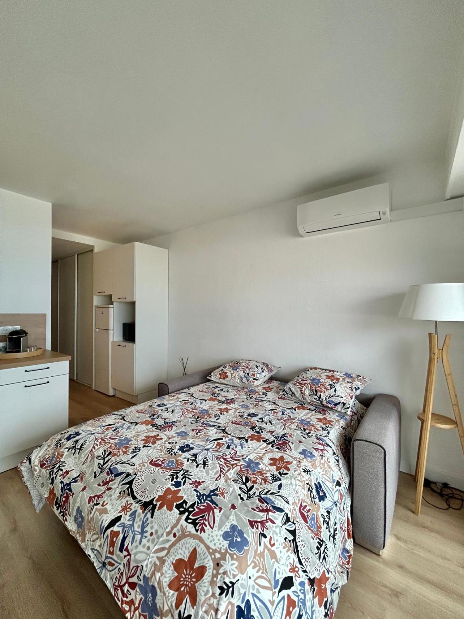 Appartement Seaside Serenity - - Beachfront - Antibes